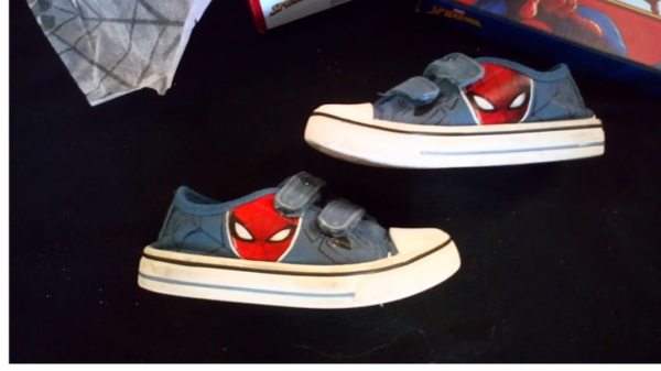 Sneakers Marvel Spiderman, maat 29