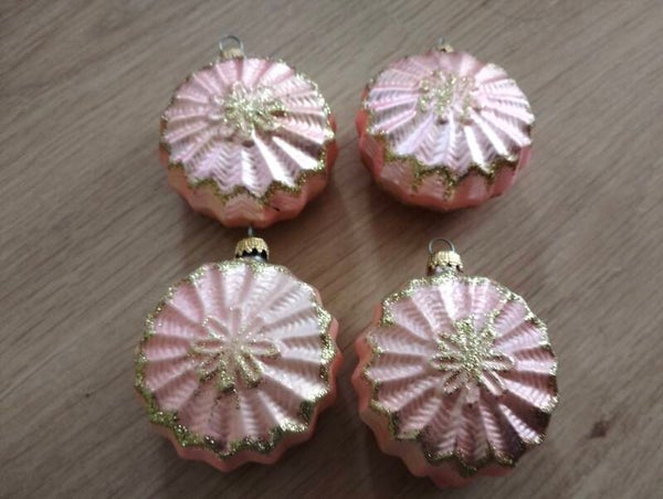 Kerstballen roze met goudkleurig 4 stuks