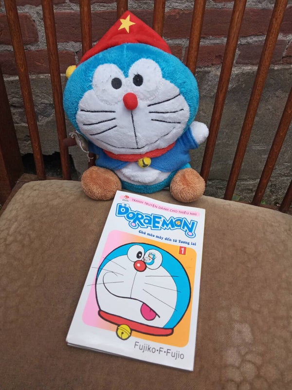 Doraemon knuffel en boek