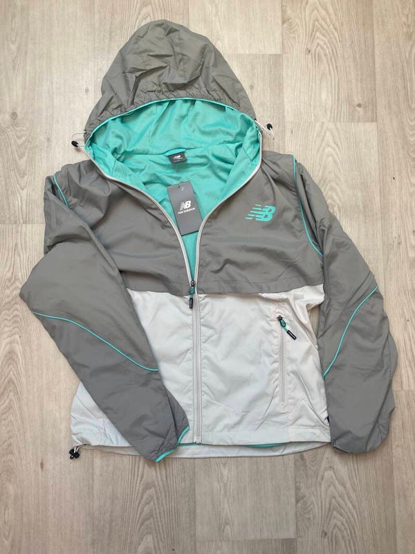 NEW BALANCE AQUA WINDREAKER