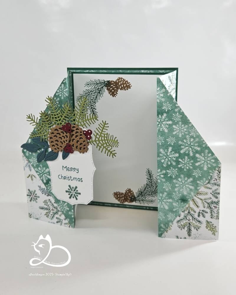 Kesrtkaart Elegant Pine Snowflakes