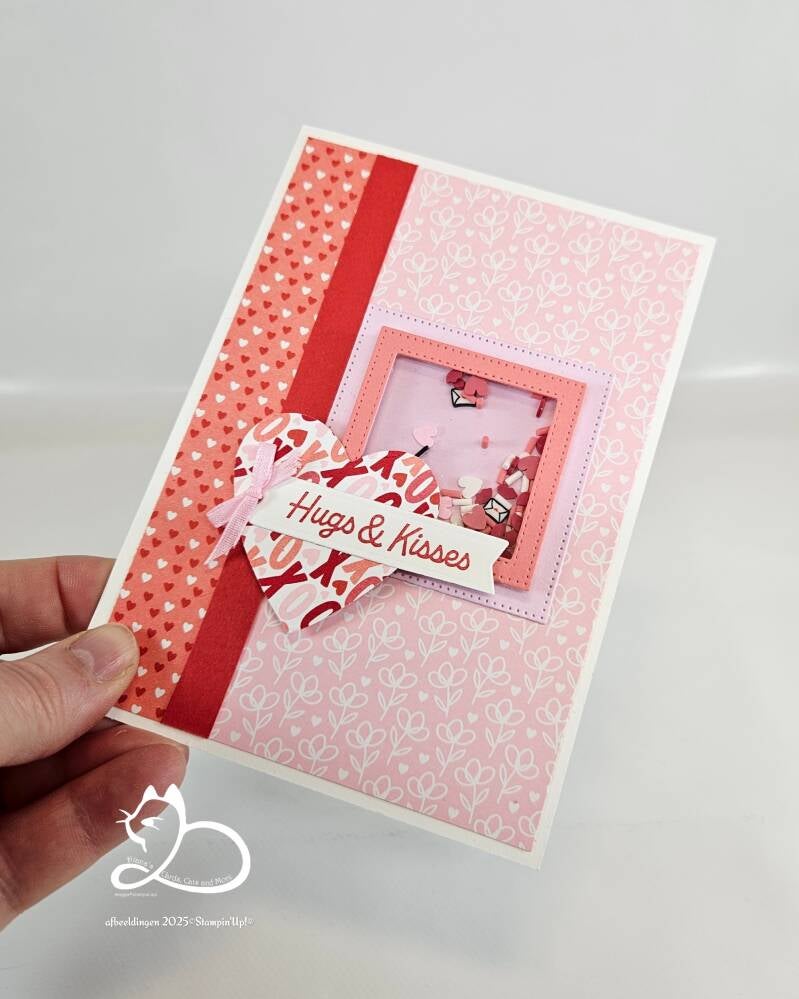 Schattig kaartje dat ik maakte tijdens het DonderdagLive filmpje waarbij ik laat zien hoe je een schudkaart maakt en waarbij ik de collectie Made with Love heb gebruikt van Stampin'Up!® 