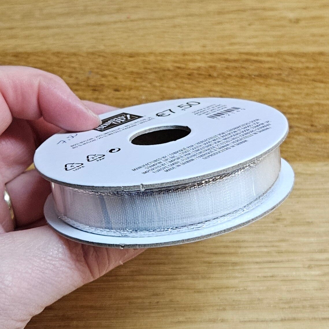 Lint Silver White vol