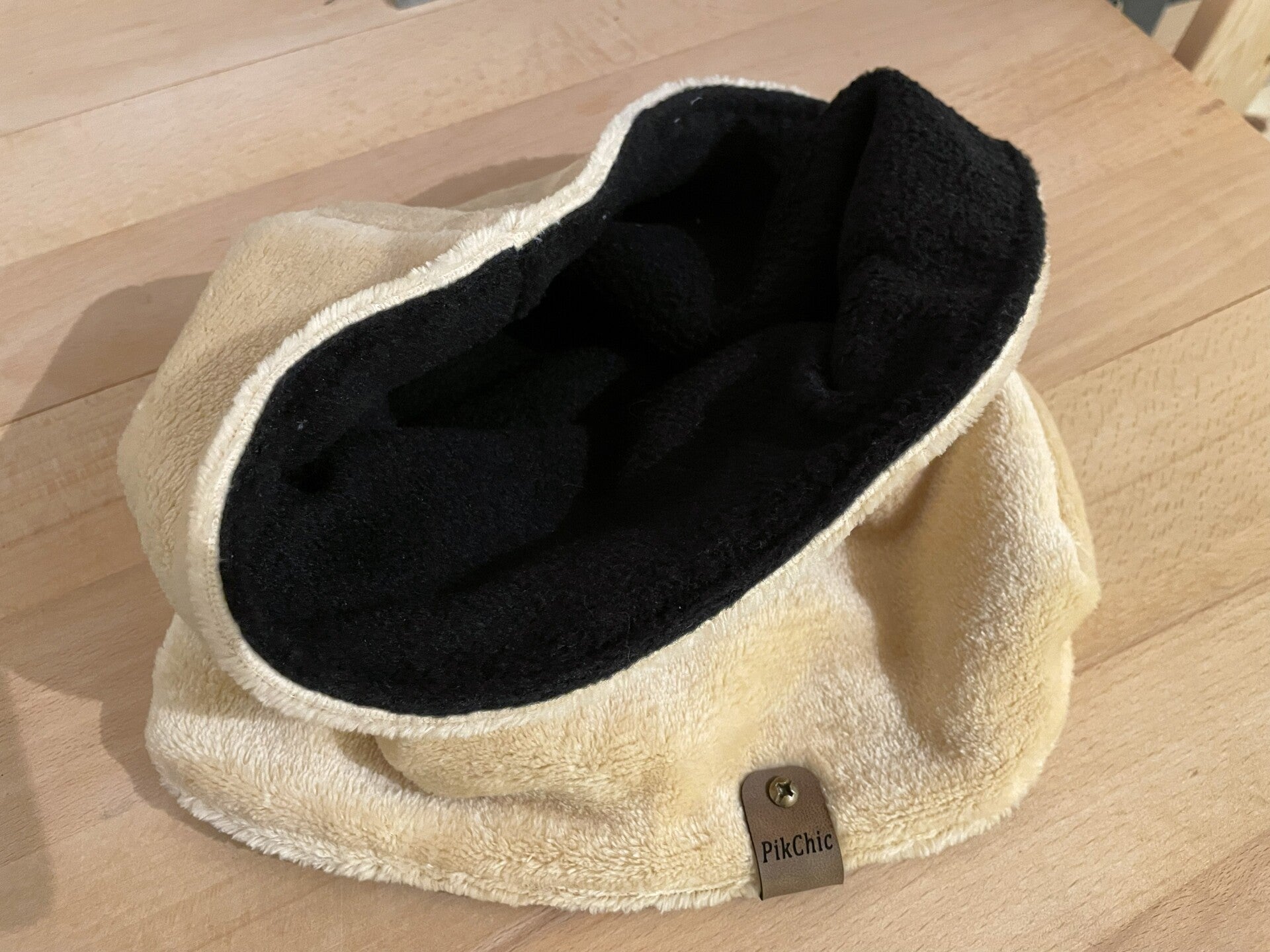 Blanc cassé et noir