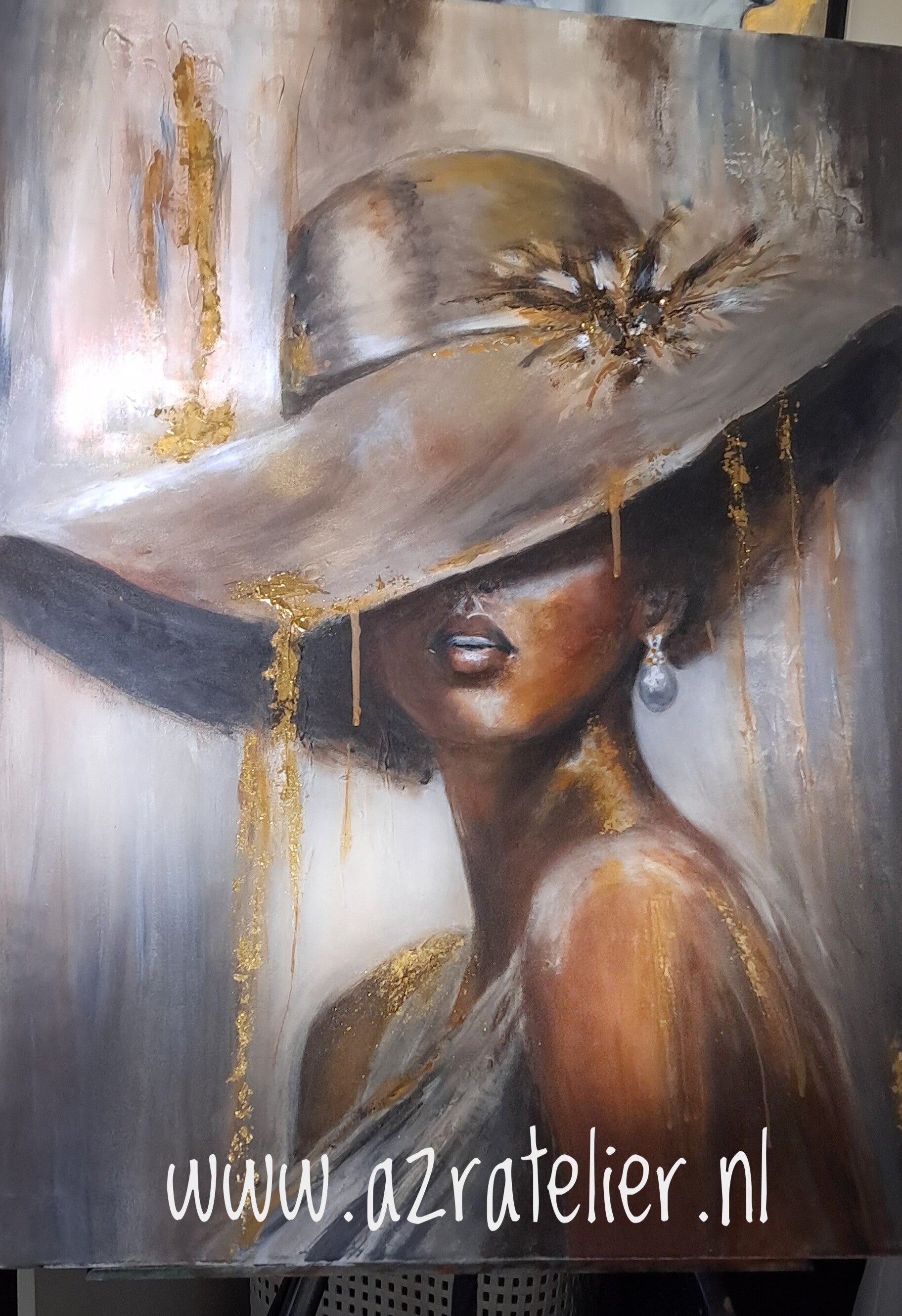 Golden silent