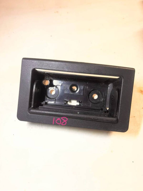 Asbak Behuizing met Deksel E36/Z3 / 1960743