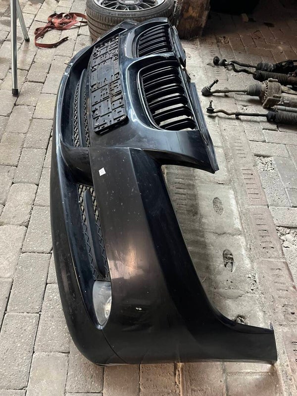 Voorbumper E90 / Sapphire Black