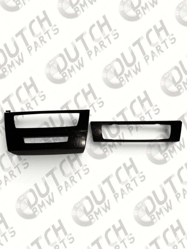 A/C / Radio Console Trim Gespoten E90 / 6958411