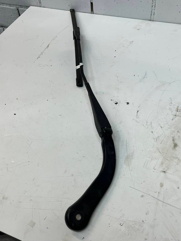 Ruitenwisser arm Rechts E90 / 7253397
