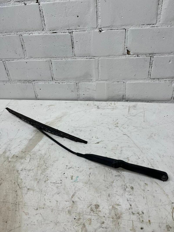 Ruitenwisser armen Set E36 / 8357209/8392006