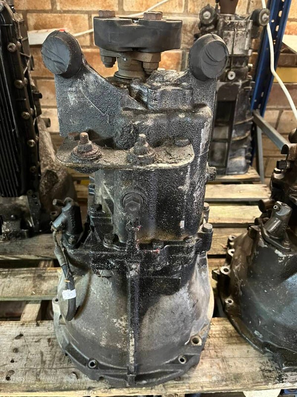 Versnellingsbak 5 Handbak E36 / 2200022597