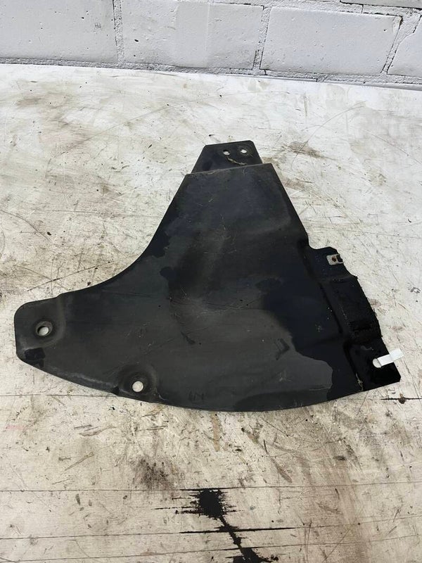 Bodemplaat E87/E90 / 7127361