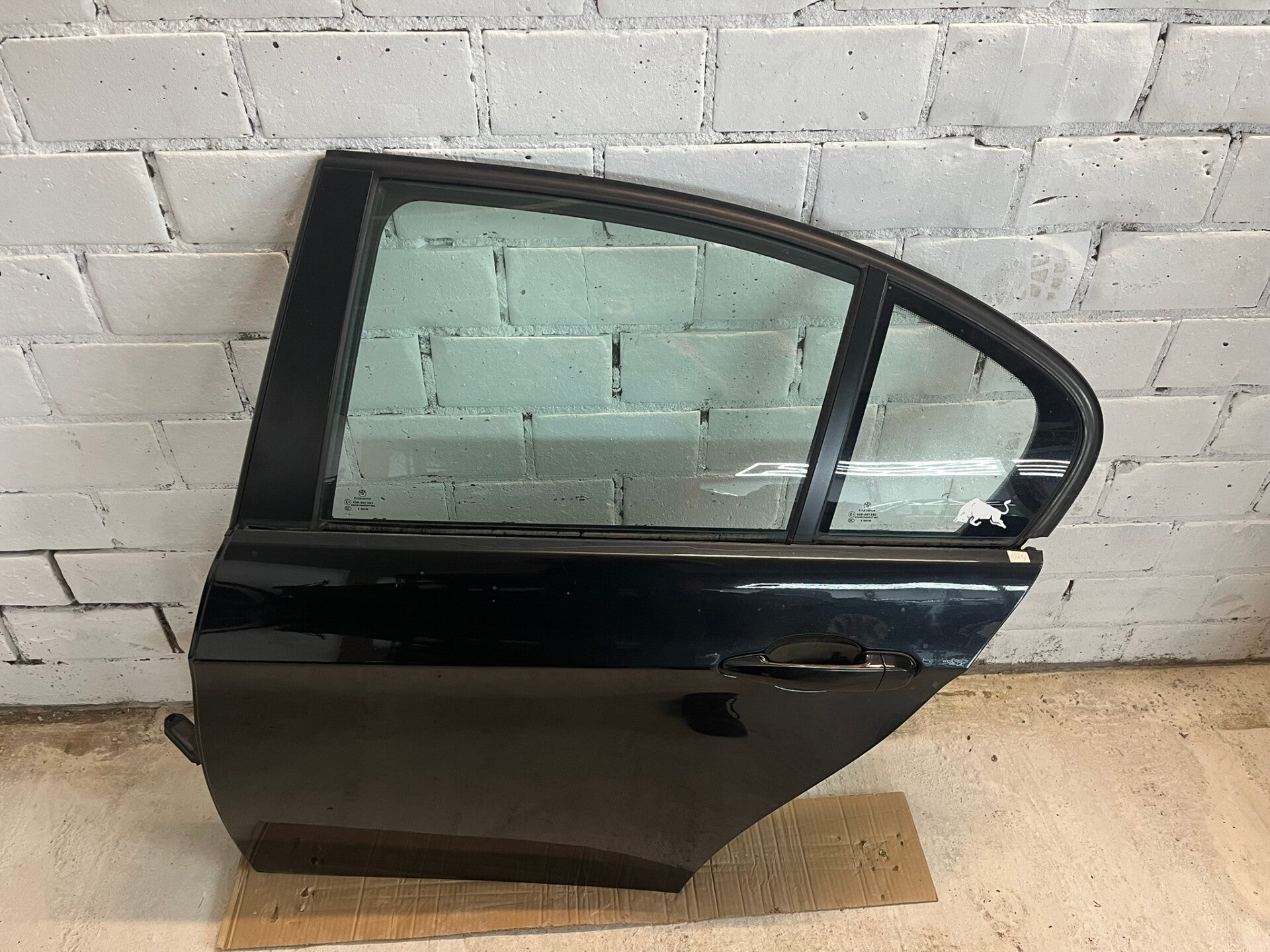 Portier Linksachter E90 / Sapphire Black Metallic