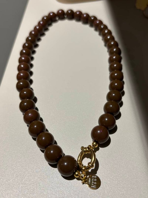 Chocolate Brown Ketting