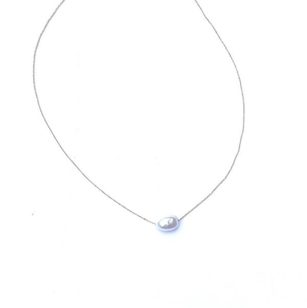 L-STUDIO Golden pearl necklace