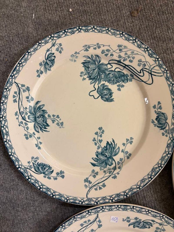 Assiette plate terre de fer modèle royat Sarreguemines