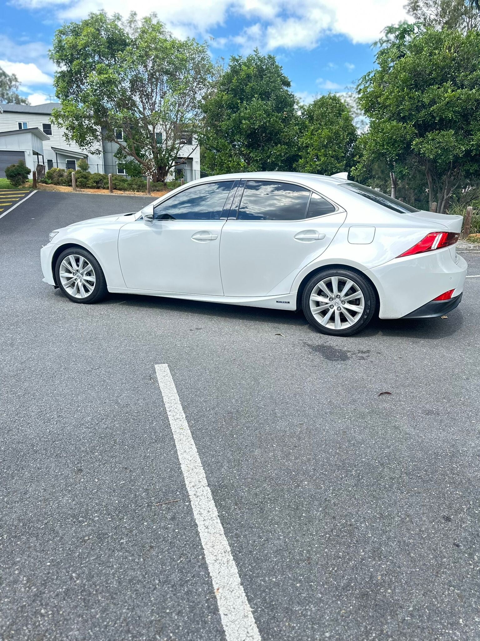 Lexus IS300H 2014