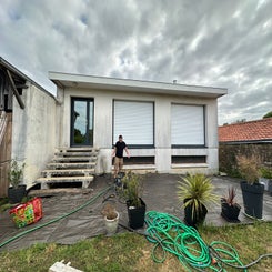 1000003065-standard.jpg