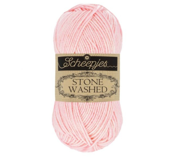 Scheepjes stone washed 50 gr rose quartz 820