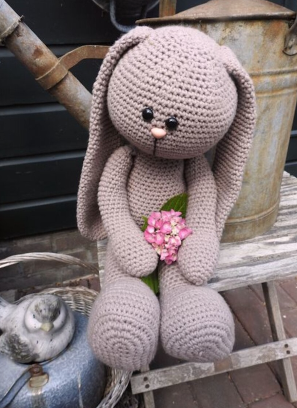 XXl funny Bunny basic taupe