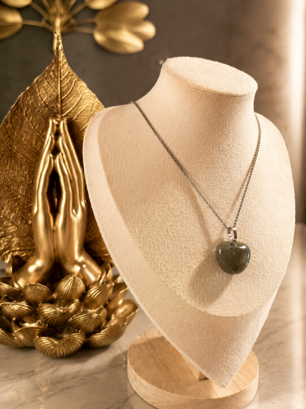 Pom' Labradorite