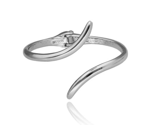 Regelbare armband J96531