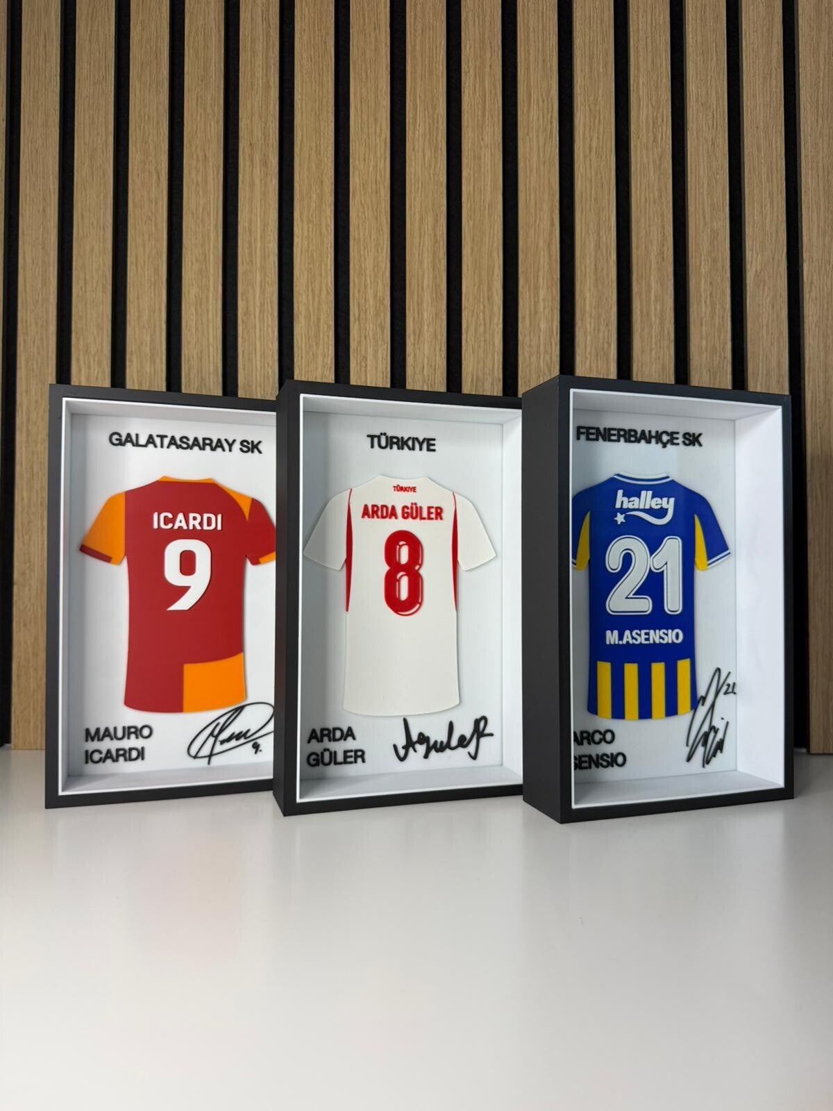 Signature Shirt Frame - Besiktas JK