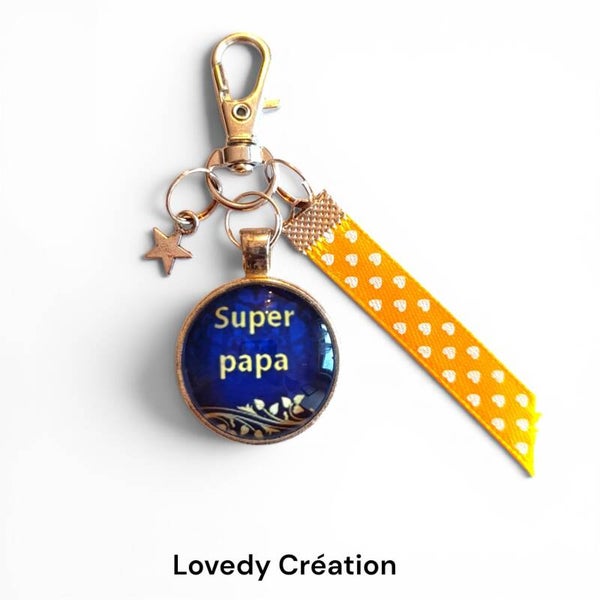 Porte-clé « Super Papa » bleu et ruban jaune