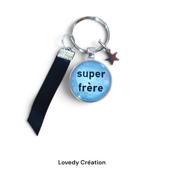 Porte-Clés "Super Frère" – Le Cadeau Tendre pour un Frère en Or