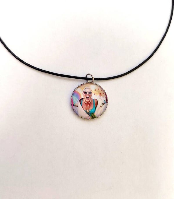 Pendentif  P!NK