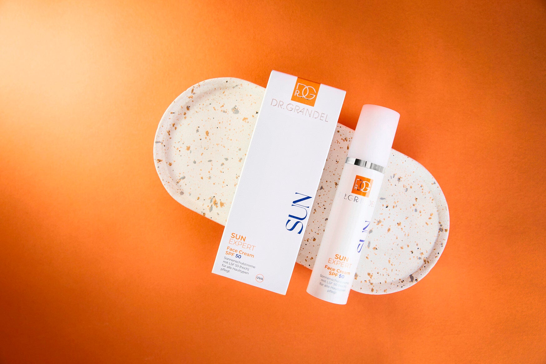 EXPERTS Sun Face Cream SPF 50 ... schützt vor UVA- und UVB-Strahlung mit Lichtschutzfaktor 50 (sehr hoch)