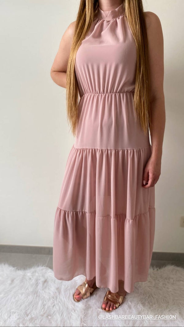 long dress with veil