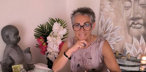 Ateliers de travail en groupe, guérison, tirage d’oracles
