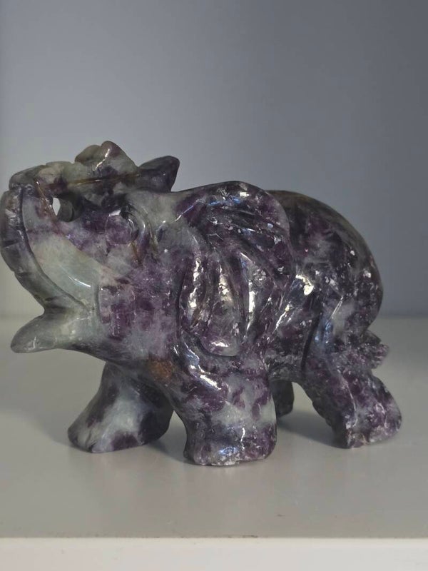 Lepidolite Elephant Carving Z362