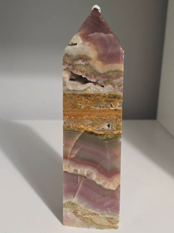 Rainbow Agate Tower Z125