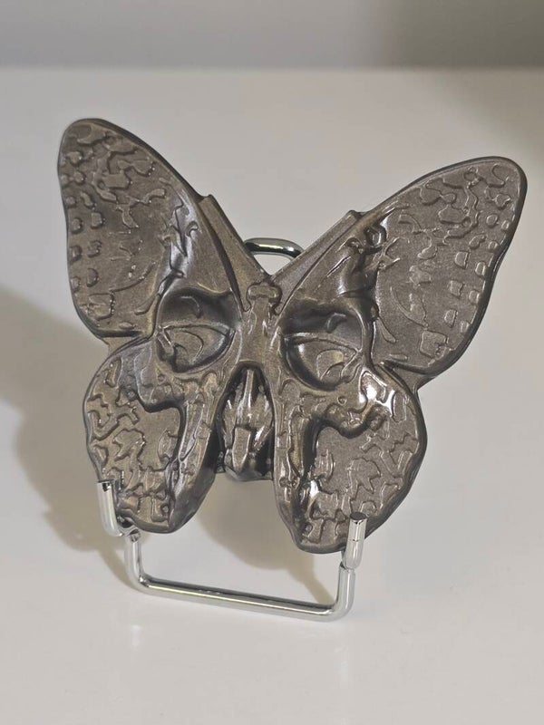 Silver Obsidian moth and skull carving R155