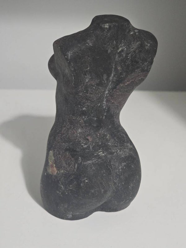 Garnet and fire works lady carving CX375