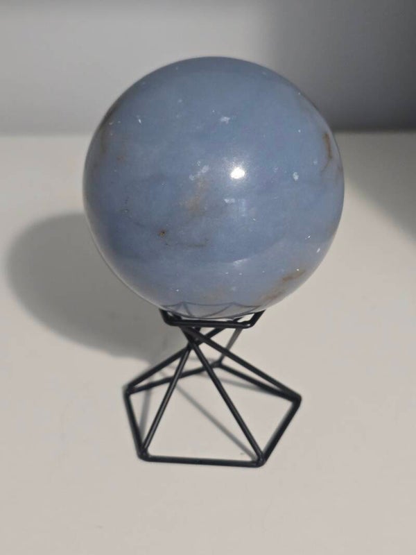 Angelite Sphere Z157