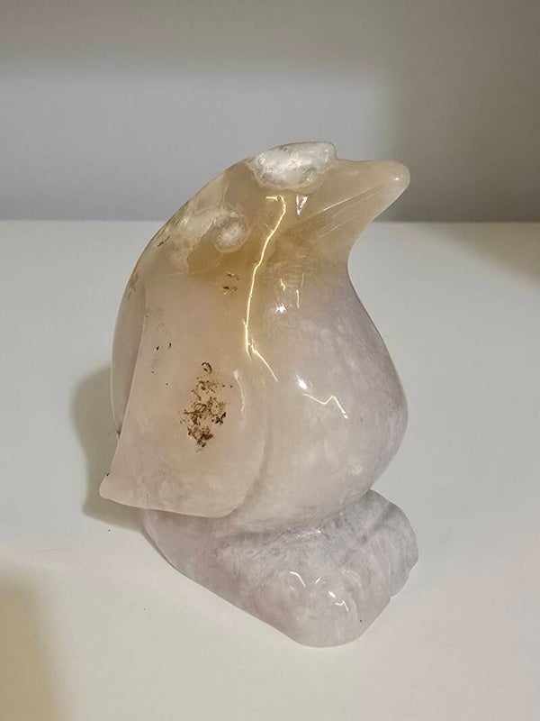 Pink Amethyst Pengiun Carving 186g Z490