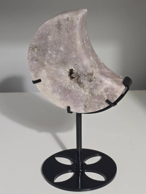 Pink Amethyst Moon on stand P2