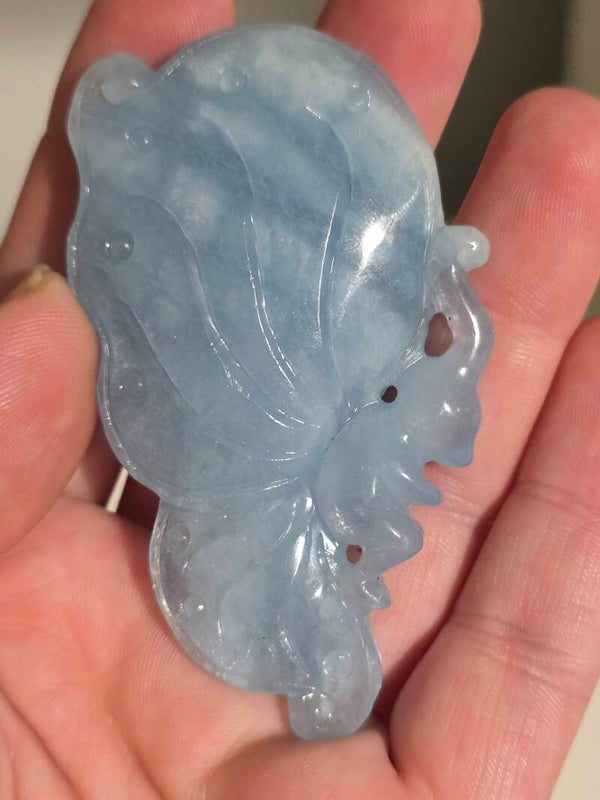 Aquamarine Fairy Carving D109