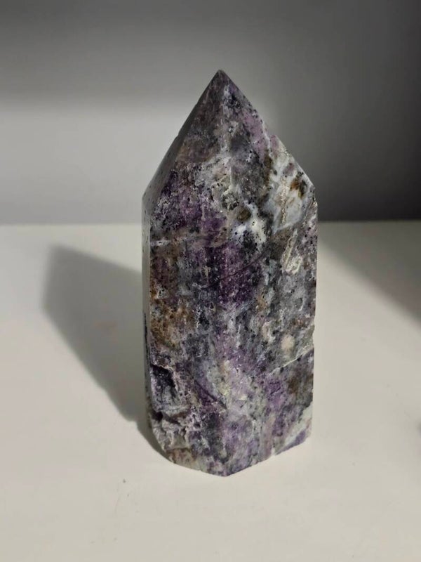 Purple Sphalerite Tower 680g P210