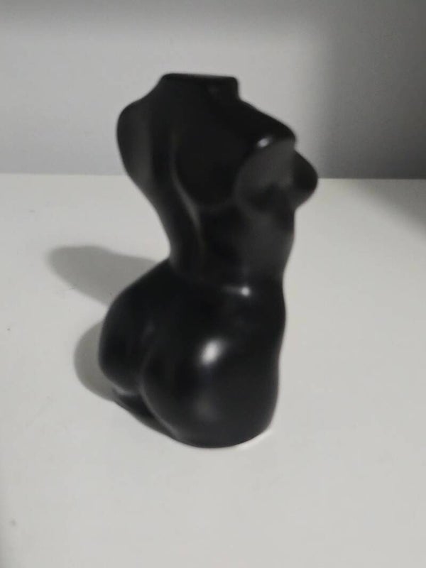Black Obsidian Lady Body Carving R239