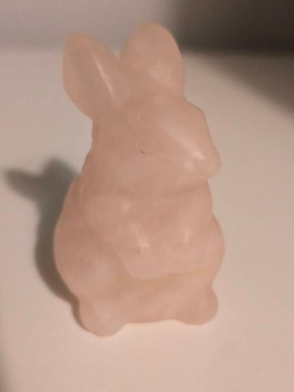 Rose Quartz Rabbit R249