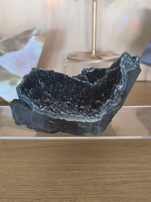 Uruguay Black Amethyst LW41