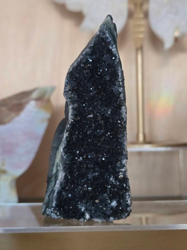 Uruguay Black Amethyst LW25