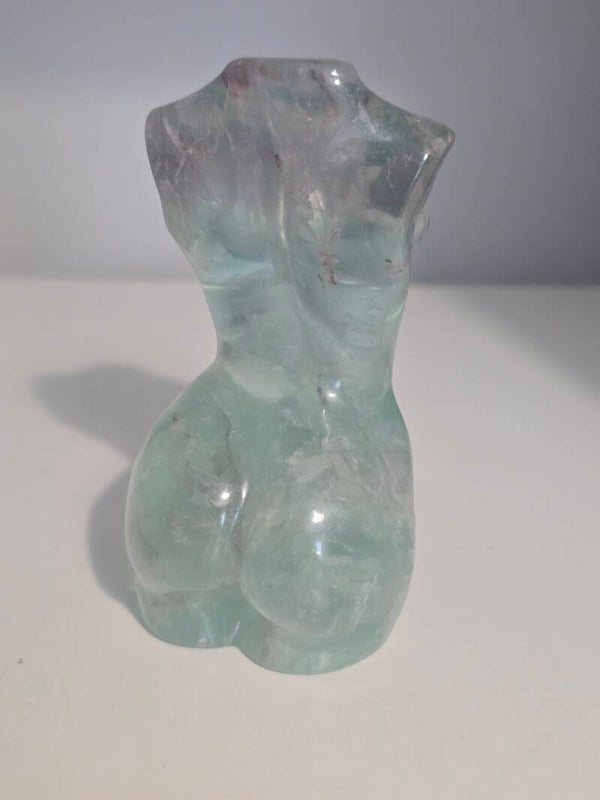 Fluorite Lady Carving Z510