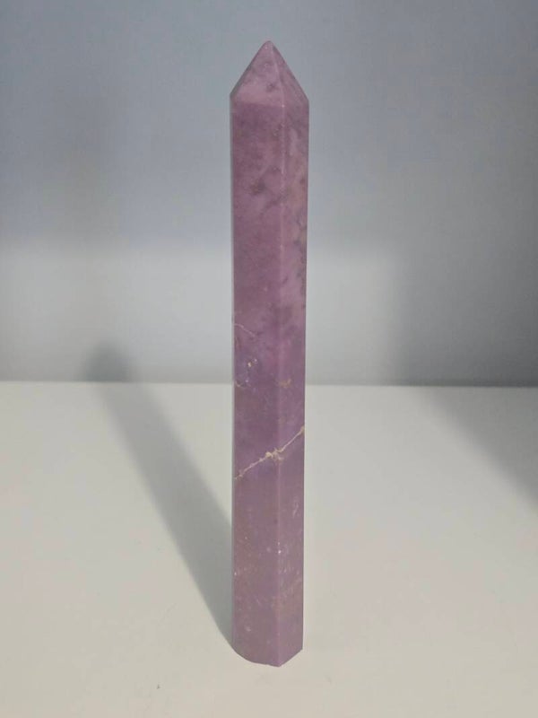 Phosphosiderite Tower Z516