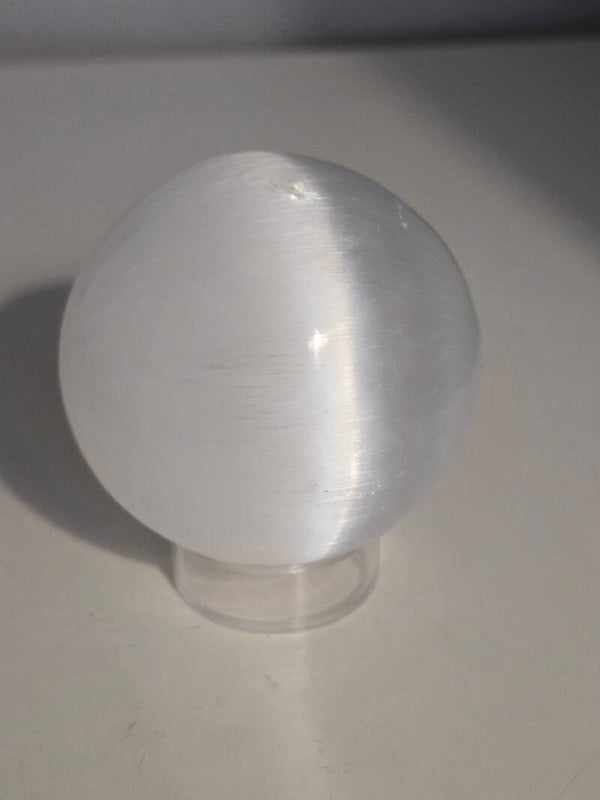Selenite Sphere LW2