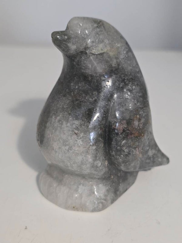Moss Agate Penguin Carving Z538